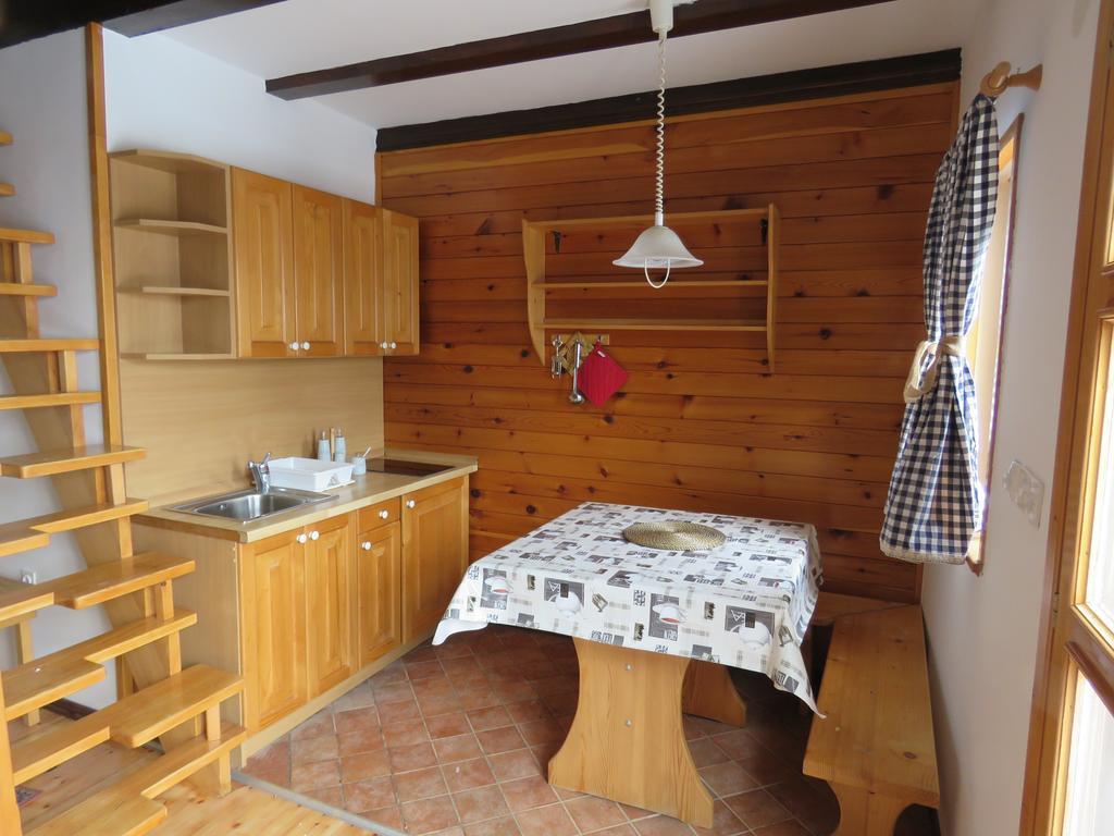Guesthouse Stefanac Оточац Экстерьер фото