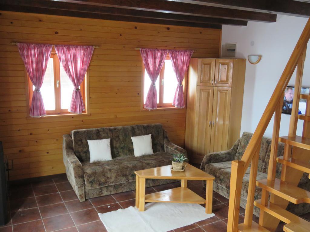Guesthouse Stefanac Оточац Экстерьер фото