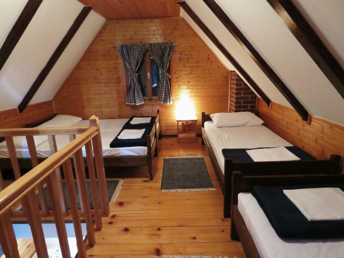 Guesthouse Stefanac Оточац Экстерьер фото