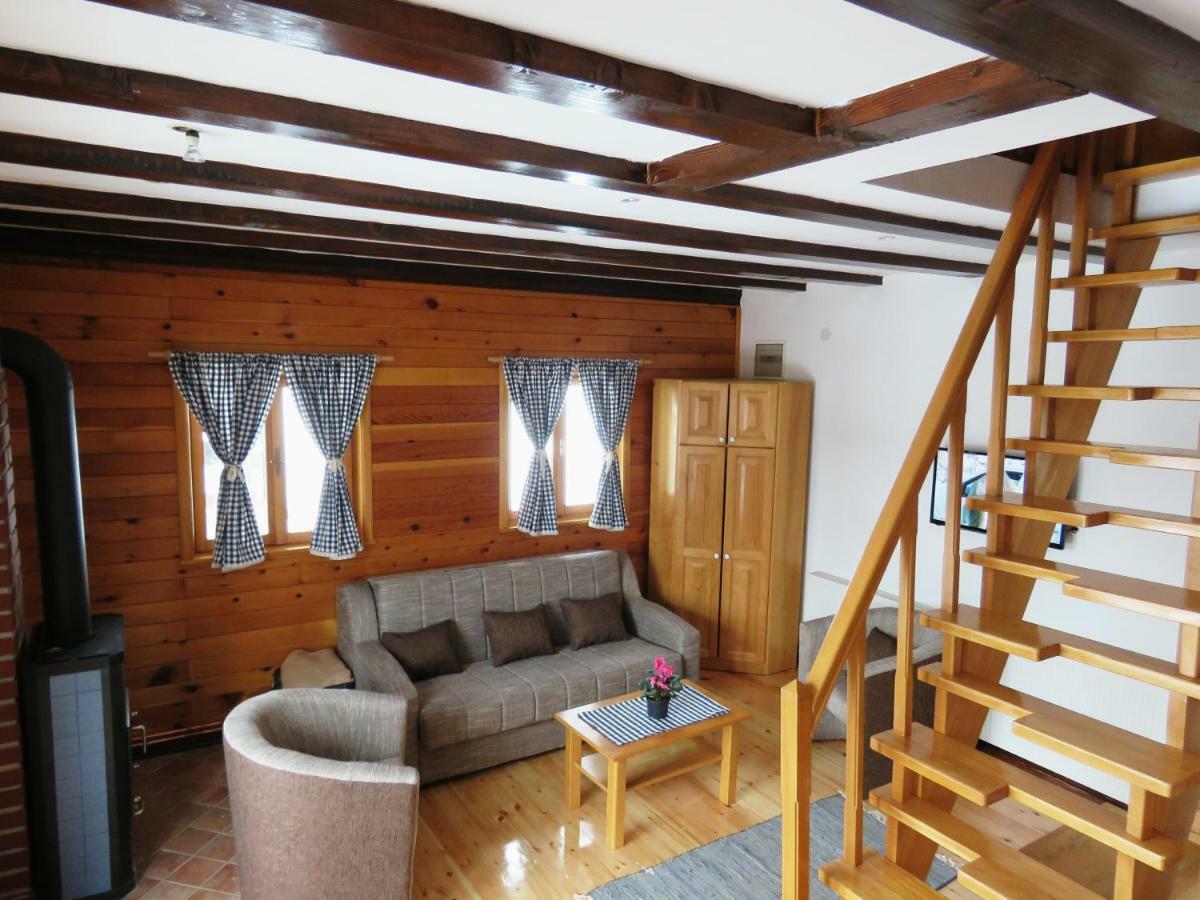 Guesthouse Stefanac Оточац Экстерьер фото